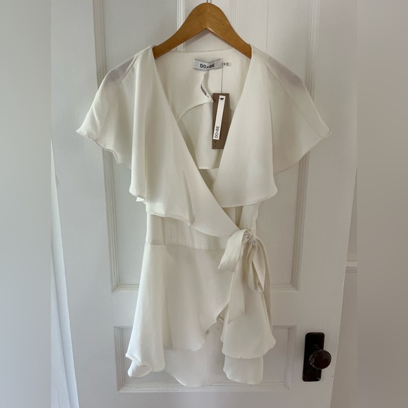 White wrap romper - Picture 1 of 3